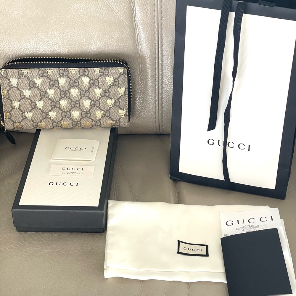 Gucci padlock chain- Gold Bee collection- Handbag and wallet set - Picture 4 of 17